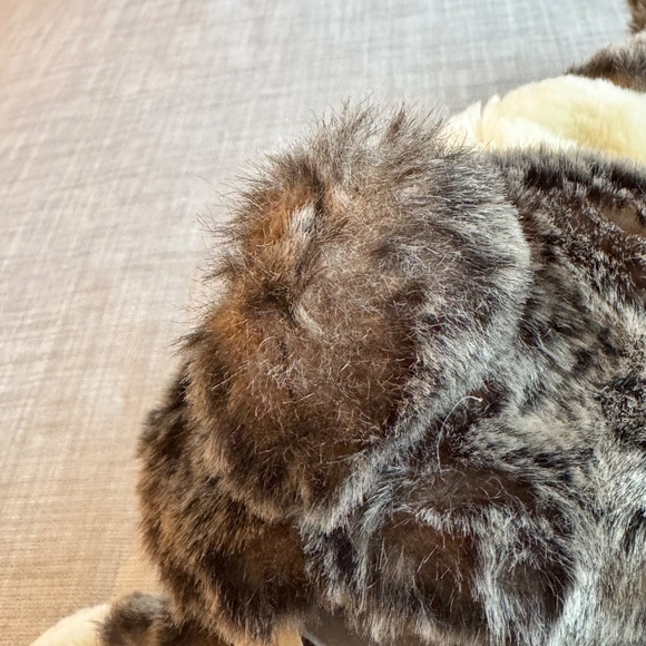 Folkmanis Rabbit Hand Puppet • Soft Plush Bunny • 10” - Picture 12 of 14